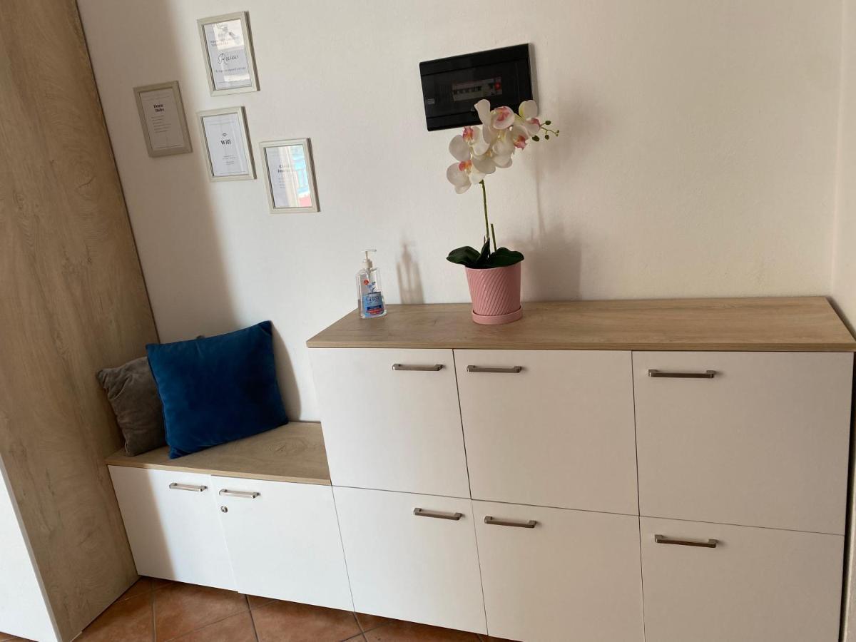 Kenza Apartment Shëngjin Екстериор снимка