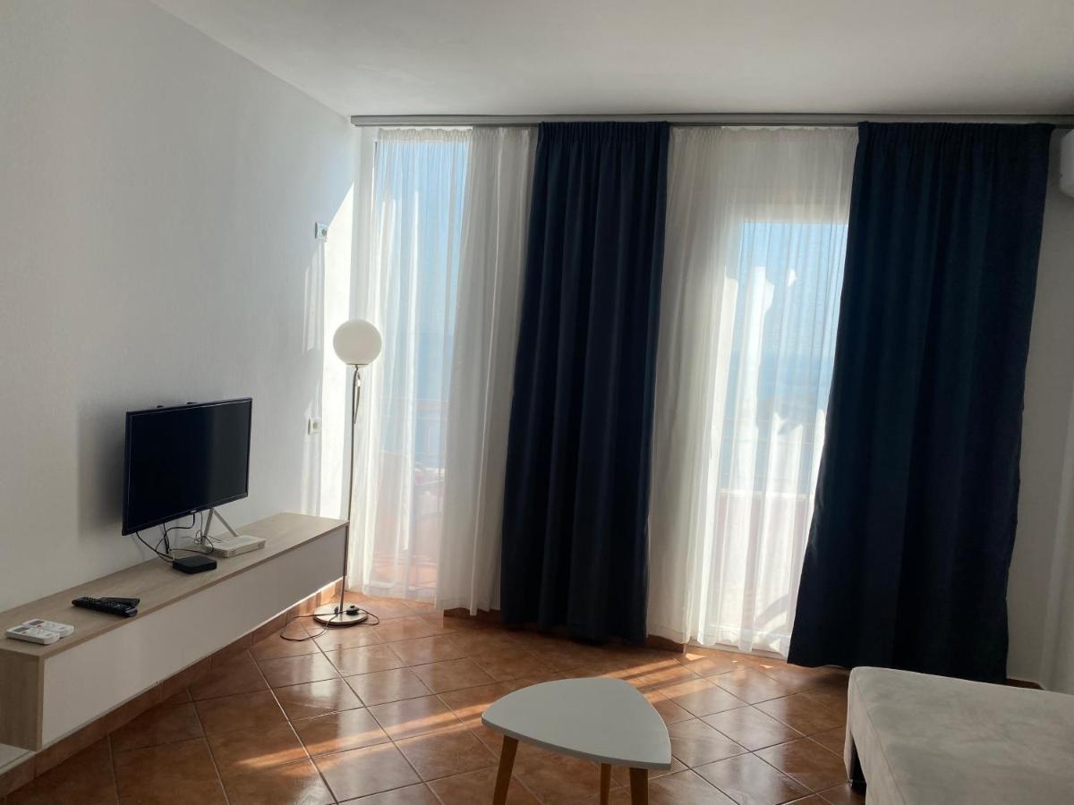Kenza Apartment Shëngjin Екстериор снимка