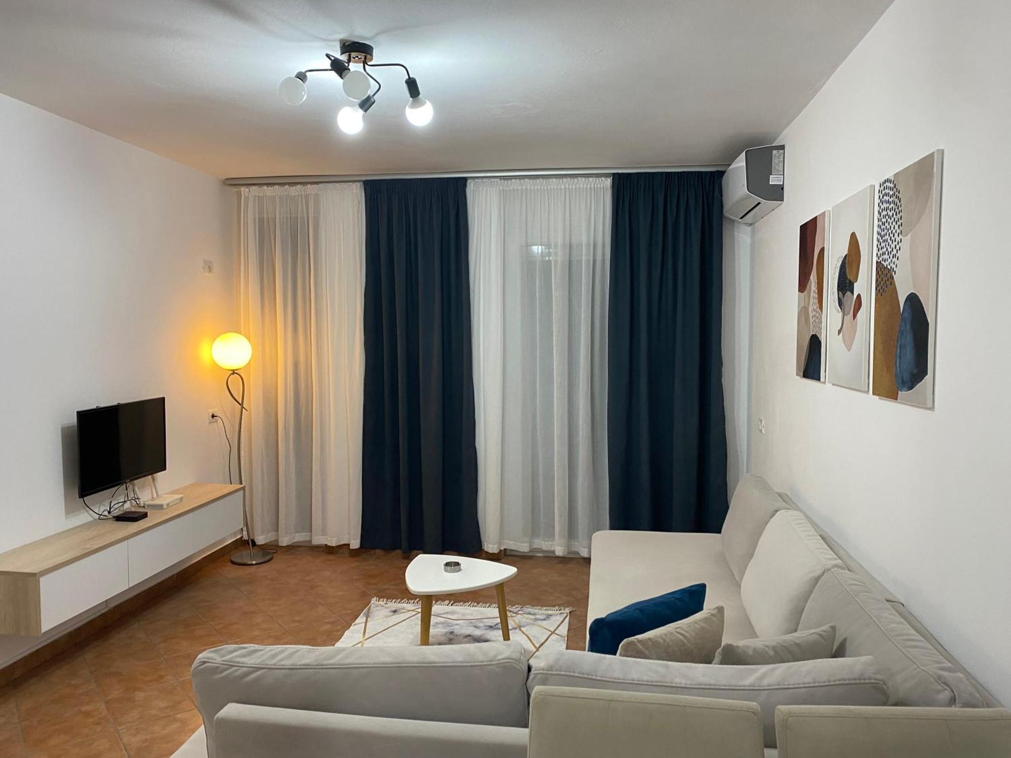 Kenza Apartment Shëngjin Екстериор снимка